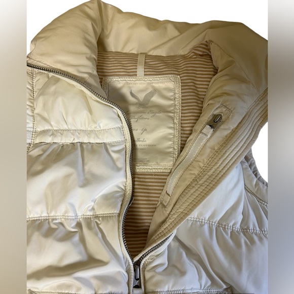 American Eagle Outfitters Women’s Puffer Vest - Cream - Sz. XS - Picture 3 of 6